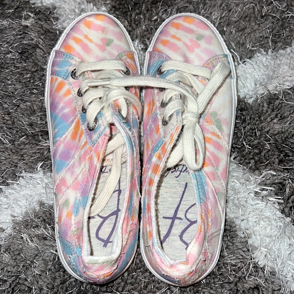 NWOT Tie Dye Blowfish Shoes 5.5
